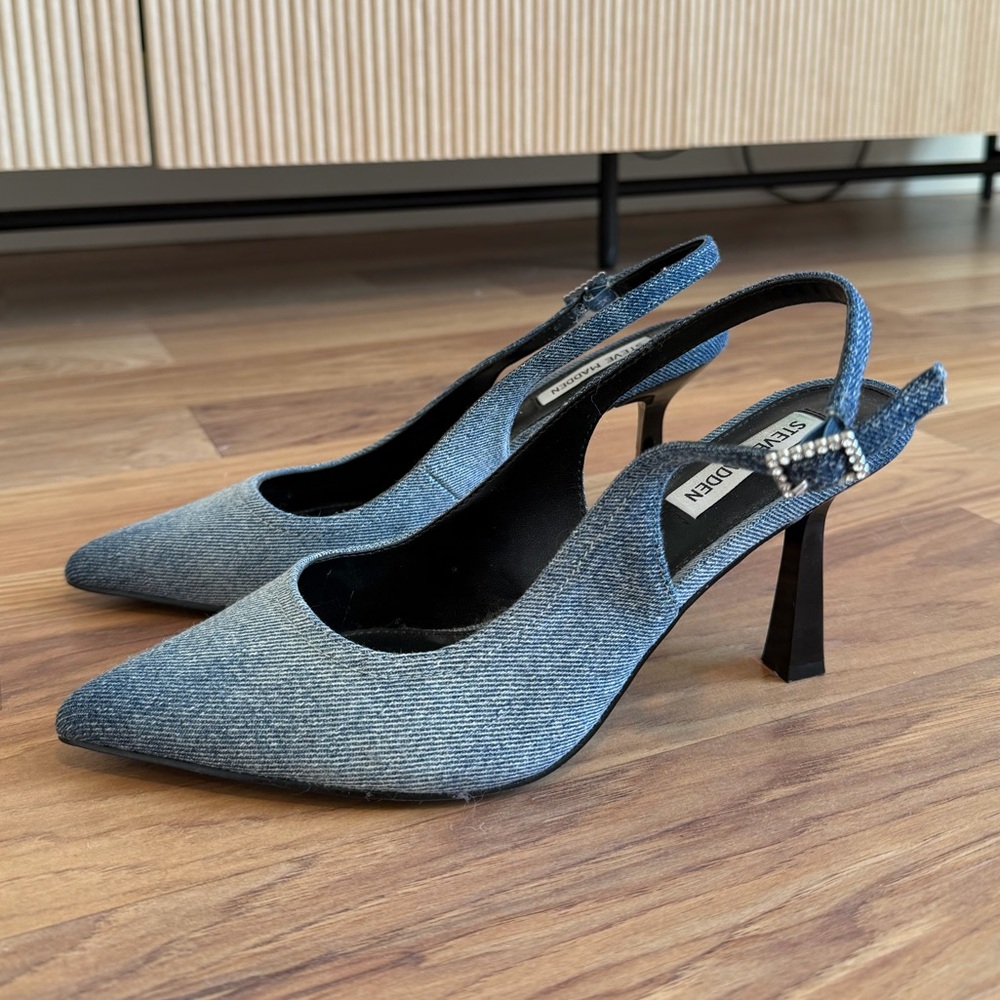 Steve Madden Blue Denim Slingback Pointed-Toe Heels - Picture 2 of 10